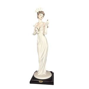 ORIGINAL GIUSEPPE ARMANI FIGURINE “ASHLEY”